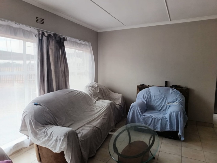 4 Bedroom Property for Sale in Carters Glen Northern Cape